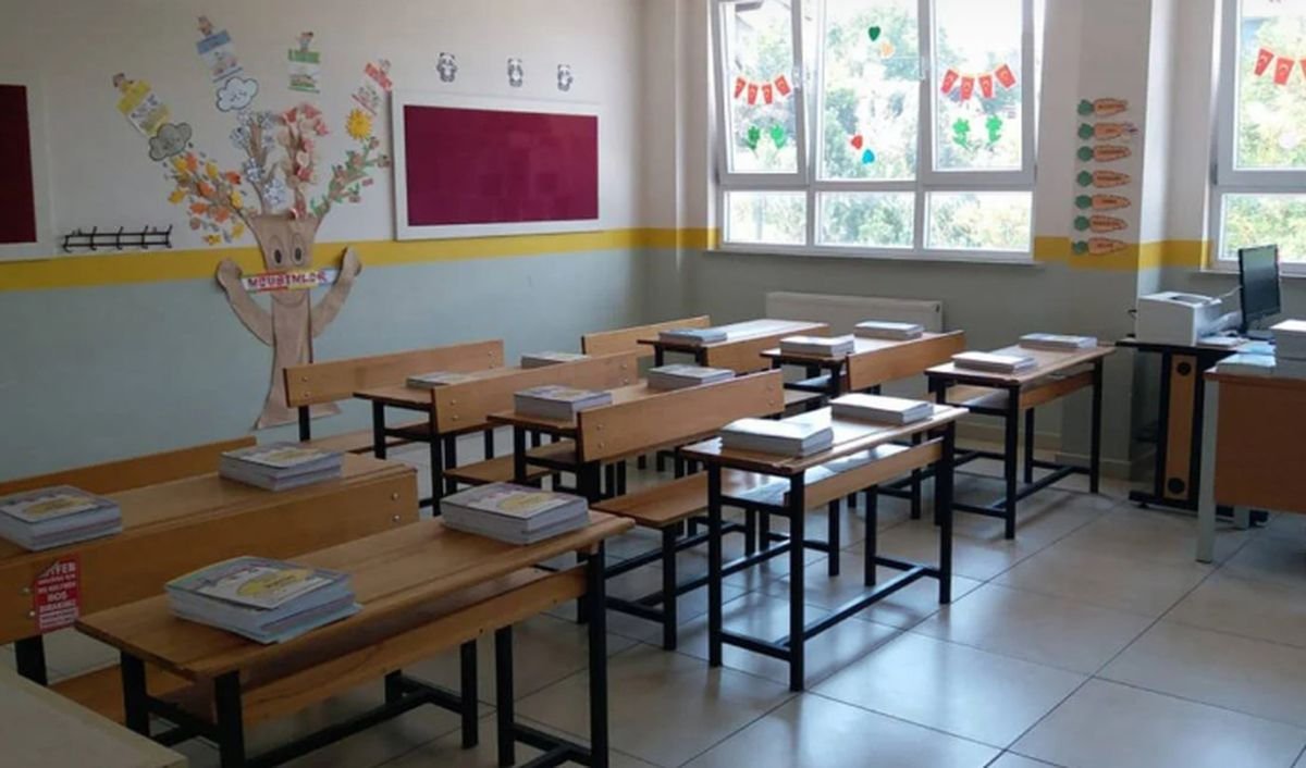 Bu hafta okullar tatil mi?