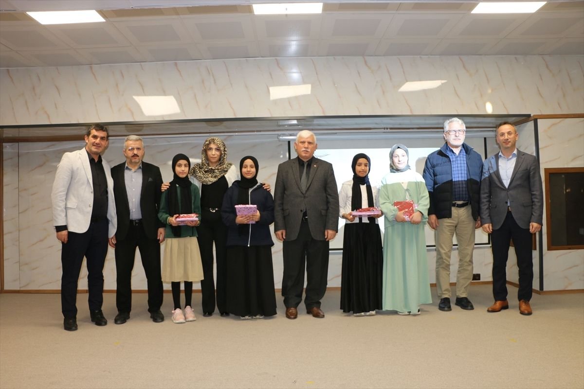 Of'ta Kur'an-ı Kerim'i güzel okuma yarışması düzenlendi