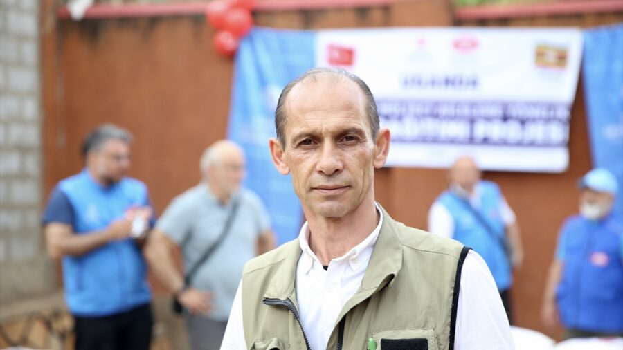 Diyanet İşleri Türk İslam Birliği gönüllüleri Uganda’daki Sudanlı mültecilere yardım eli uzattı