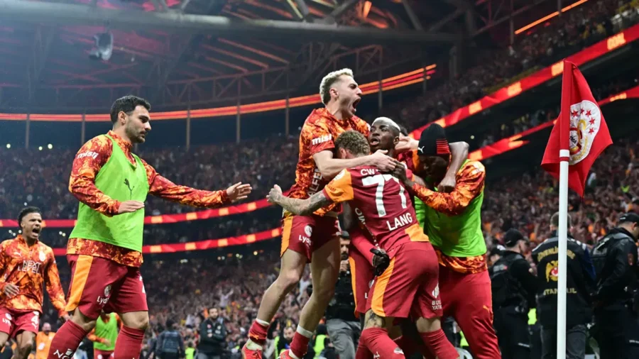 Galatasaray Şampiyonluk Kutlamasında 200 Milyon TL Gelir Elde Etti!