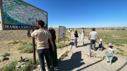Harran’da bayram tatili yoğunluğu yaşanıyor