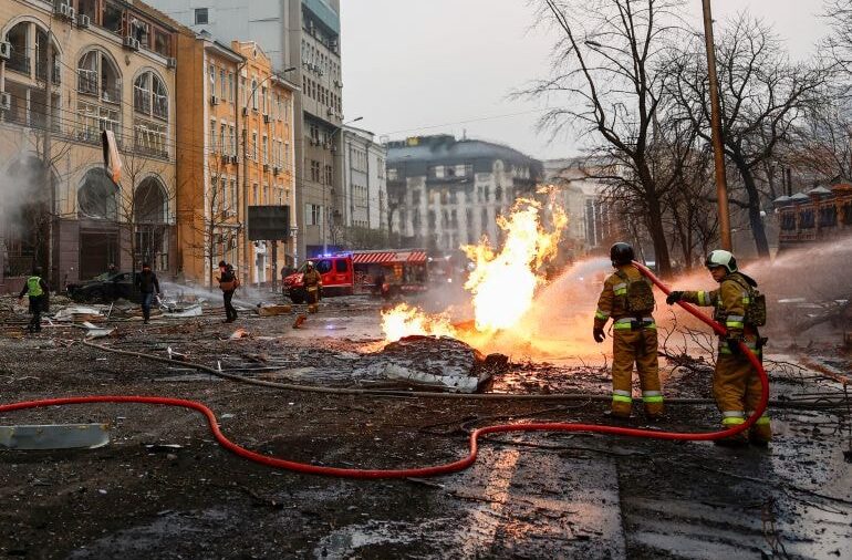 Rusya Avrupalı diplomatları tehdit etti: Pazartesi vuruyoruz, Kiev’i terk edin