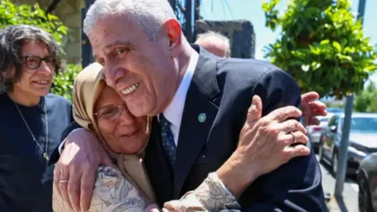 Dervişoğlu, Ekrem İmamoğlu’nun ailesine bayram ziyareti yaptı