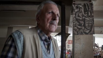 Kaybolmaya yüz tutan fıçıcılığı 116 yıldır sürdürüyorlar