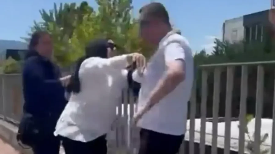 Sokakta Kadına Şiddete Genç Kadın Müdahale Etti