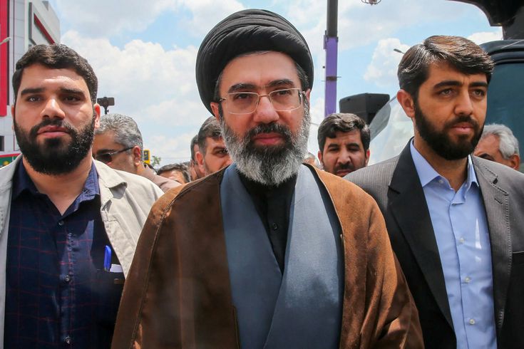 İran'da din adamlarından nükleer fetva için yeniden değerlendirme çağrısı