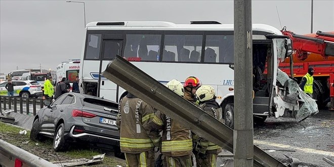 Kuzey Marmara Otoyolu'ndaki kazada aÄÄ±r yaralanan polis Åehit oldu