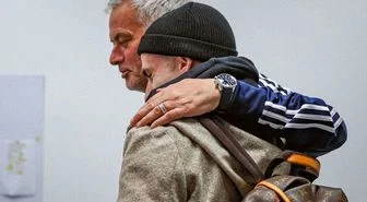 Beşiktaş'tan gittiğine bin pişman! Mourinho, Rafa Silva'yı sırtından vurdu