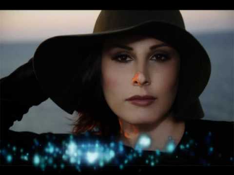 İki Sevda İki Hata | Kim Kimdir? Biyografi Bankası