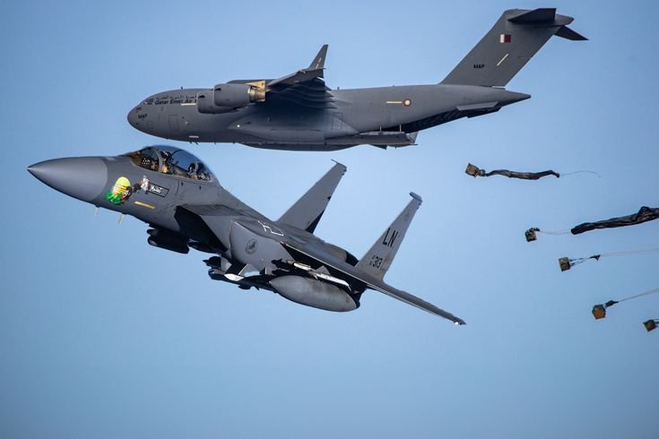 Dünyayı tedirgin eden hareketlilik! Savaş uçakları peş peşe havalandı