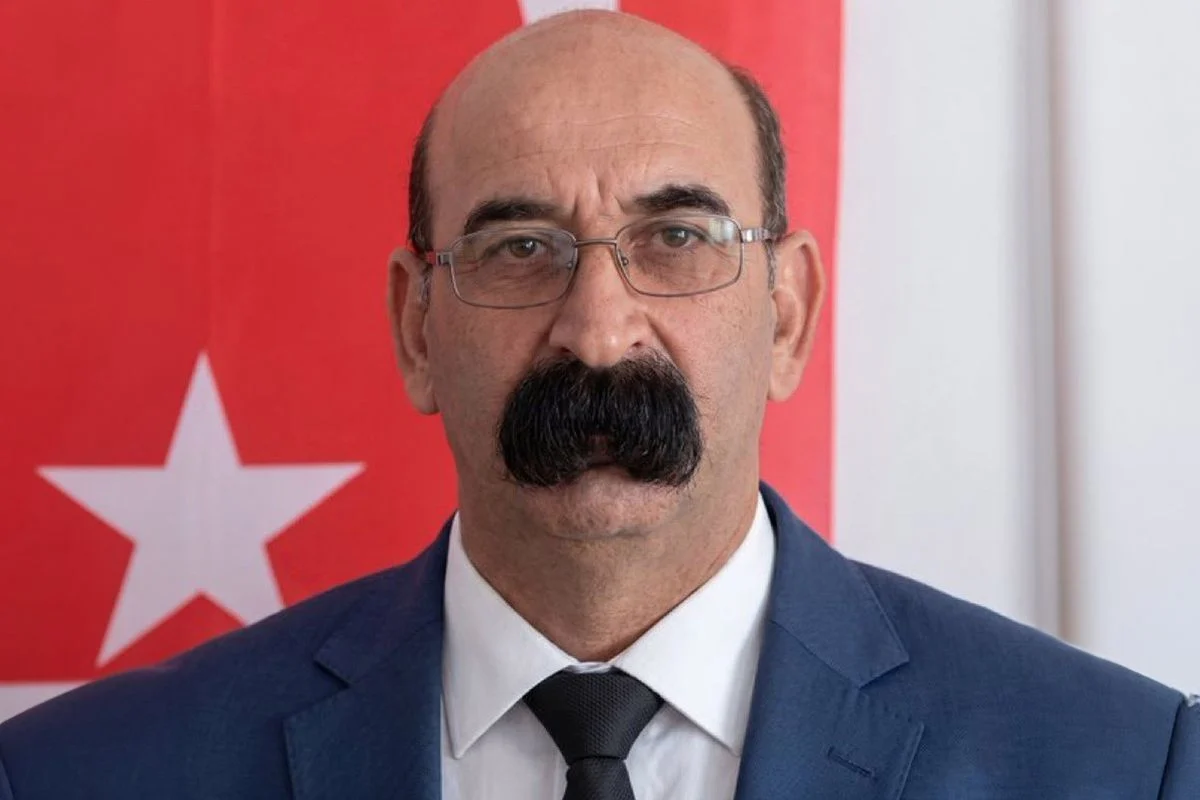 Huzur Partisi'nin Karlıova ilçe başkanı olay oldu