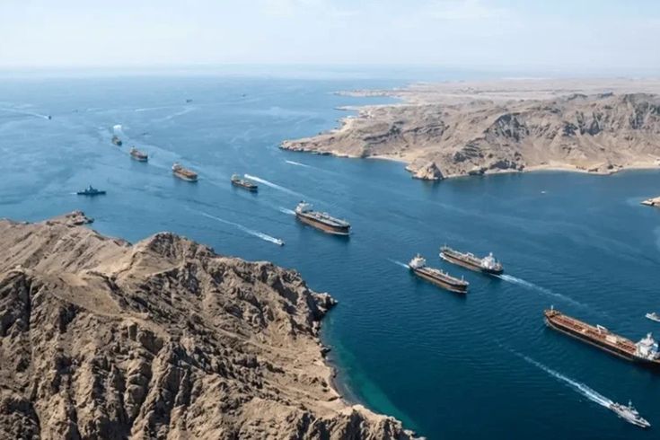 Bakan Uraloğlu: 2 gemimiz Hürmüz'den geçti