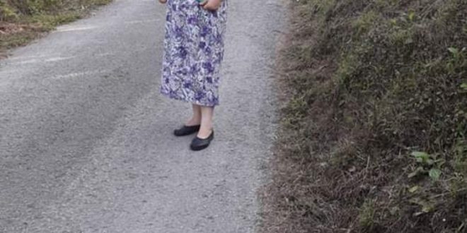 Köy’de Yaşayan Güler - Türk İfşa Alemi | Türk İfşa, Reklamsız İfşa Platformu