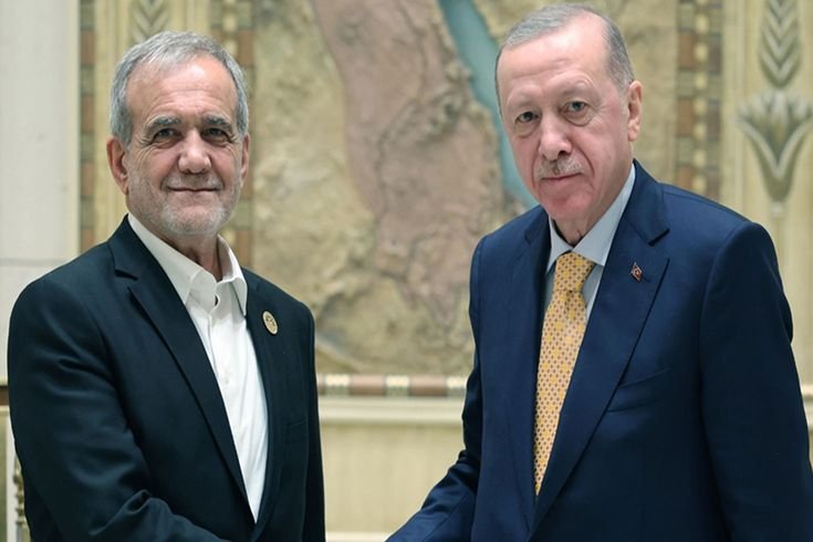 Cumhurbaşkanı Erdoğan ile Pezeşkiyan ateşkesi görüştü