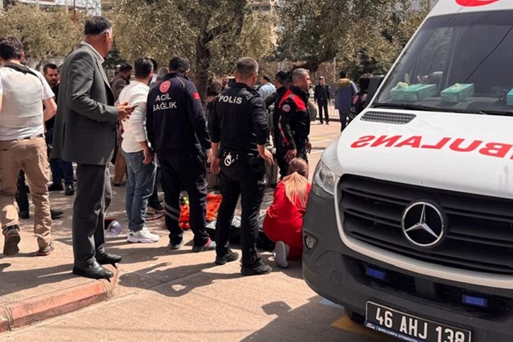 Ortaokulda 4 kişiyi öldüren saldırgan intihar etti