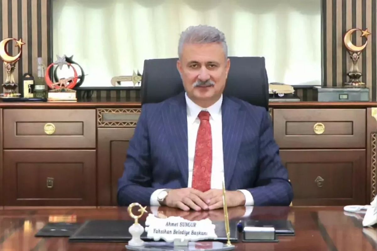 Ahmet Sungur Haberleri - Ahmet Sungur Kimdir - Haberler