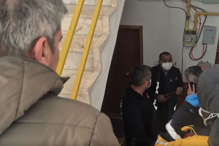 Yalnız yaşayan yaşlı adam evinde ölü bulundu