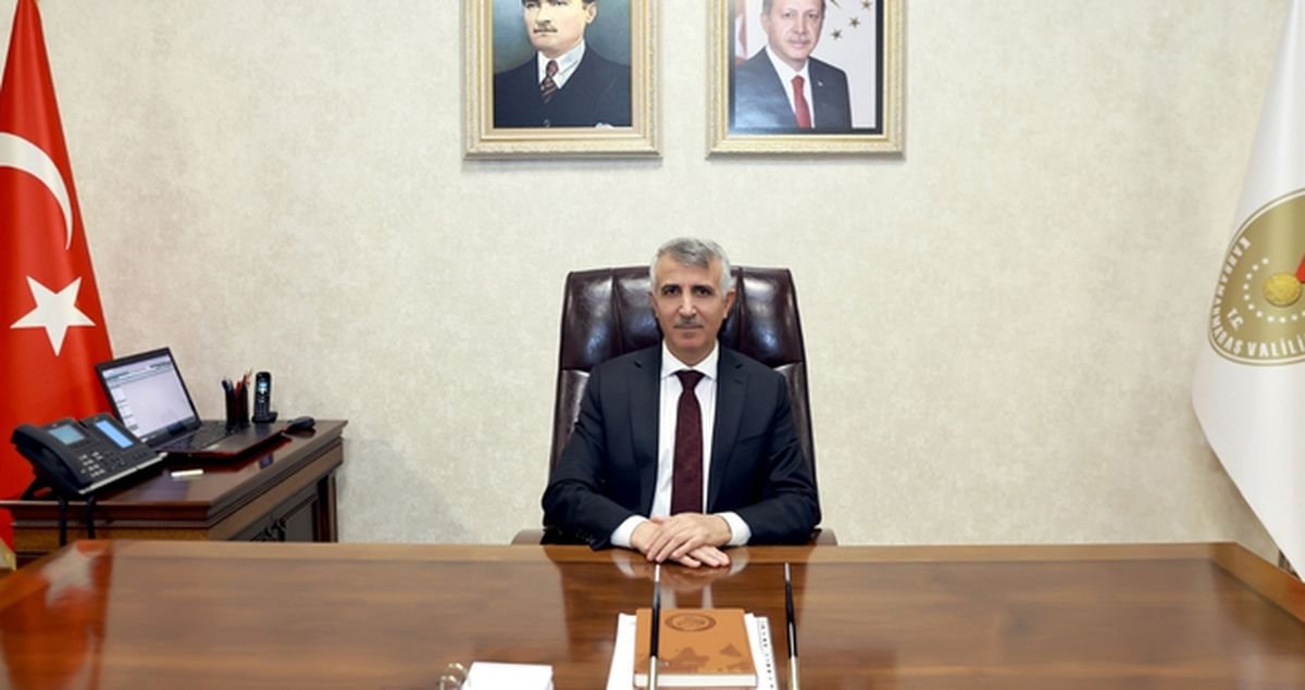 Mükerrem Ünlüer kimdir? Kahramanmaraş Valisi Mükerrem Ünlüer kaç yaşında, nereli?