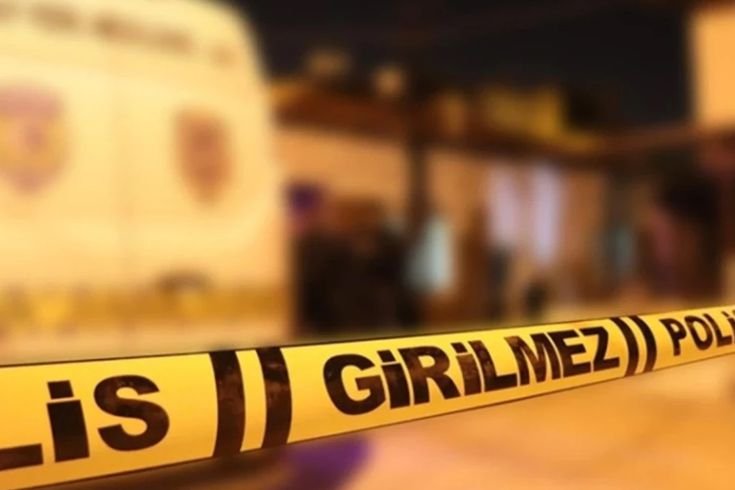 Adana'da sokakta çıkan silahlı kavgada 1 kişi hayatını kaybetti, 3 kişi yaralandı