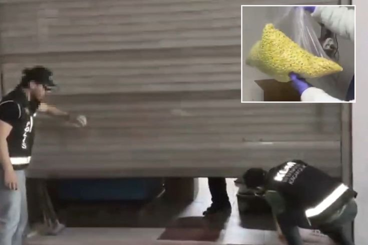 Bayrampaşa'da sahte ilaç imalathanesine baskın: 1 milyon 500 adet sahte hap ele geçirildi